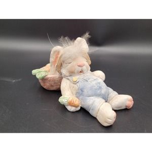 Dreamsicles Spring Bunny Rabbit 1991 Easter Carrots Cast Art Figurine Mexico